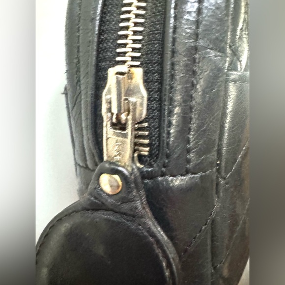 CHANEL Vintage Black Quilted Lambskin Leather Camera Bag -Gold Burgundy Shoulder - Picture 16 of 16